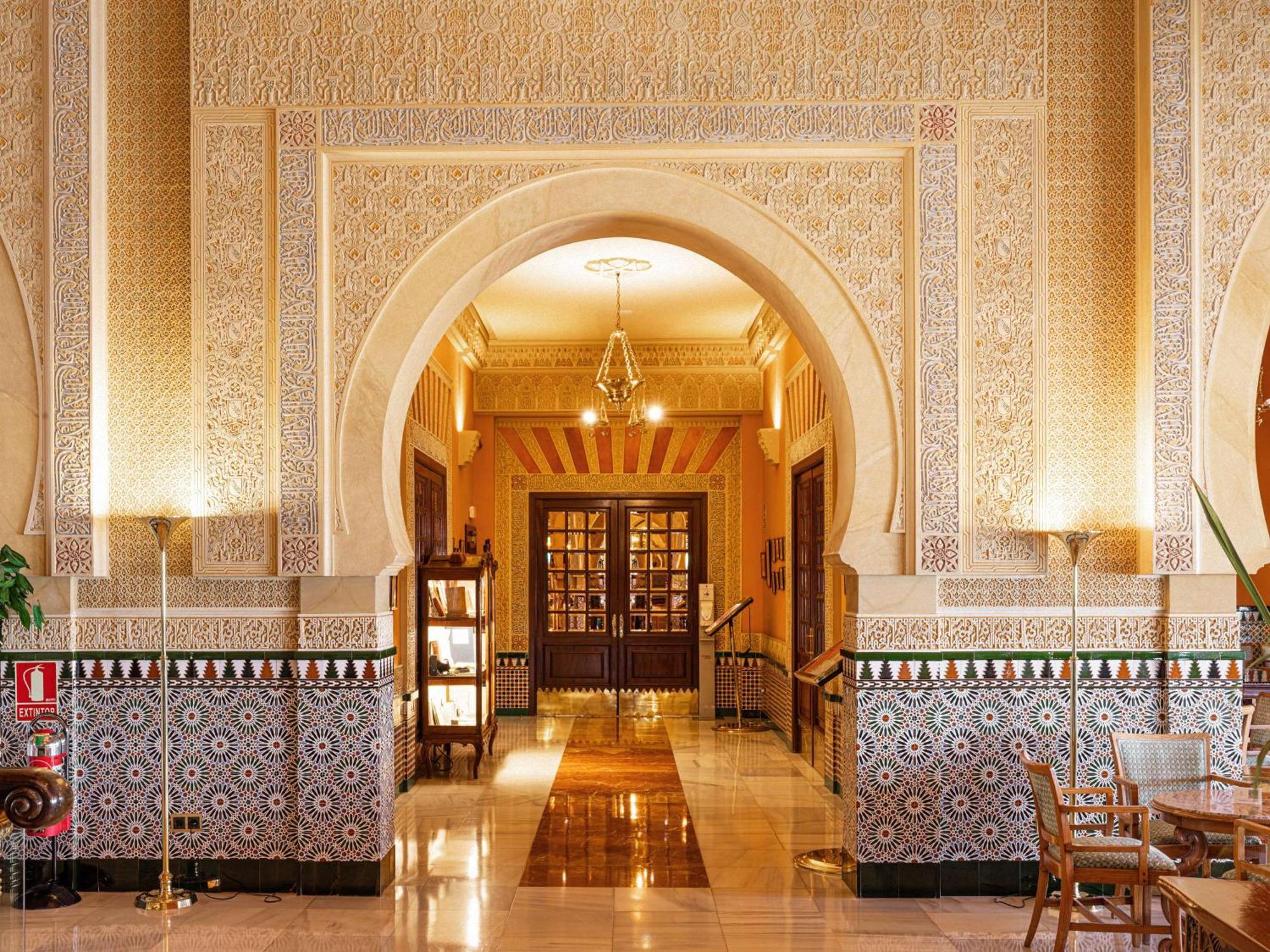 Alhambra Palace Hotel Гранада Екстериор снимка